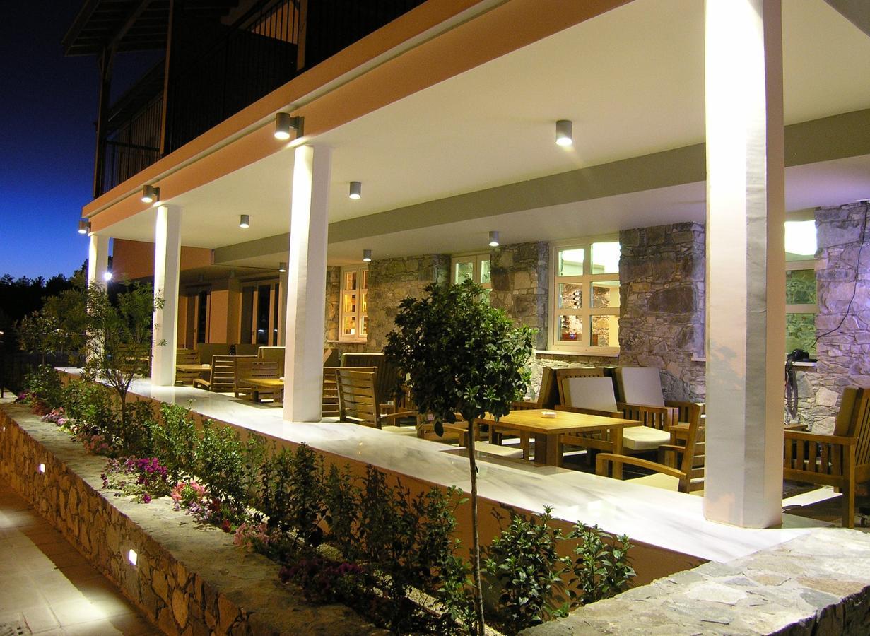 Livadia Hotel Kyperounta Zewnętrze zdjęcie