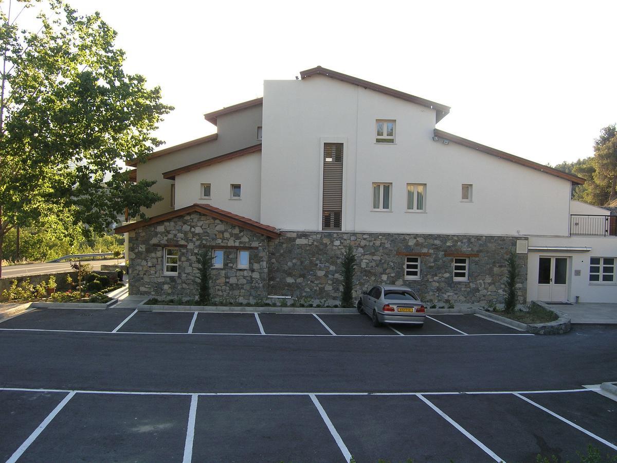 Livadia Hotel Kyperounta Zewnętrze zdjęcie